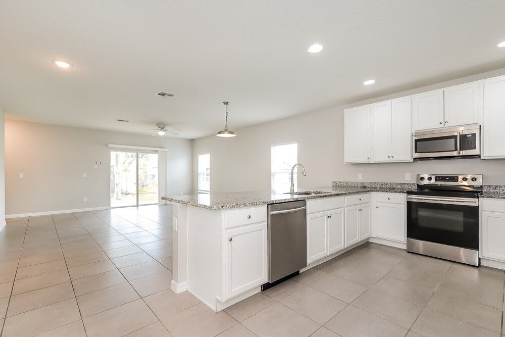 41 Coventry Ct - Photo 7 of 19