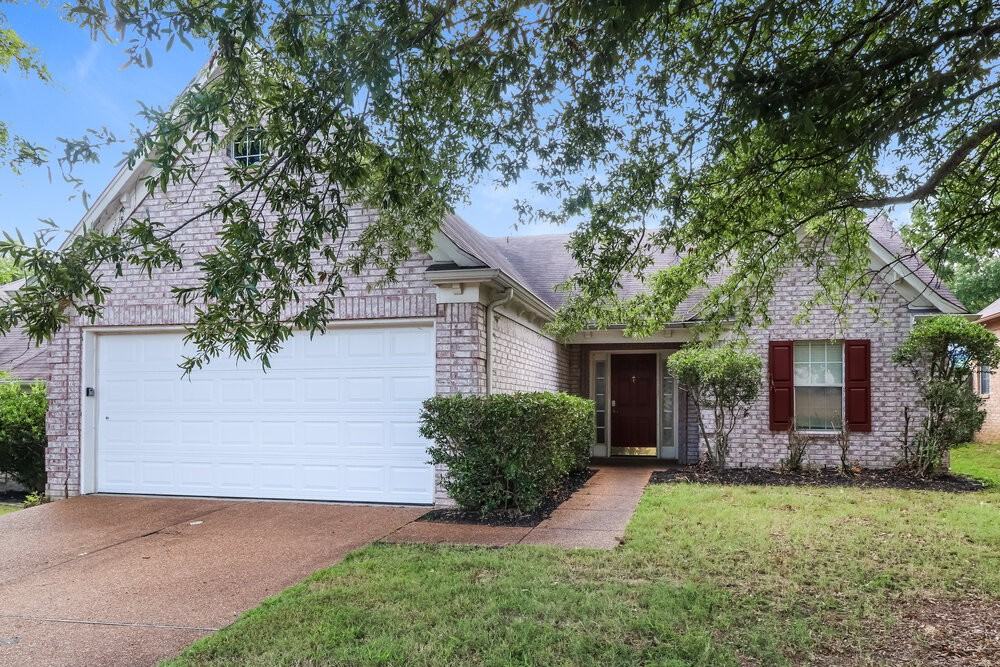 2671 Breezy Ridge Trl - Photo 3 of 19