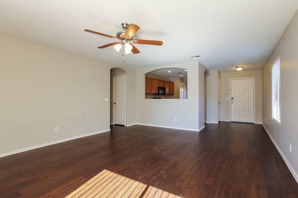 2415 W Maldonado Rd - Photo 4 of 16