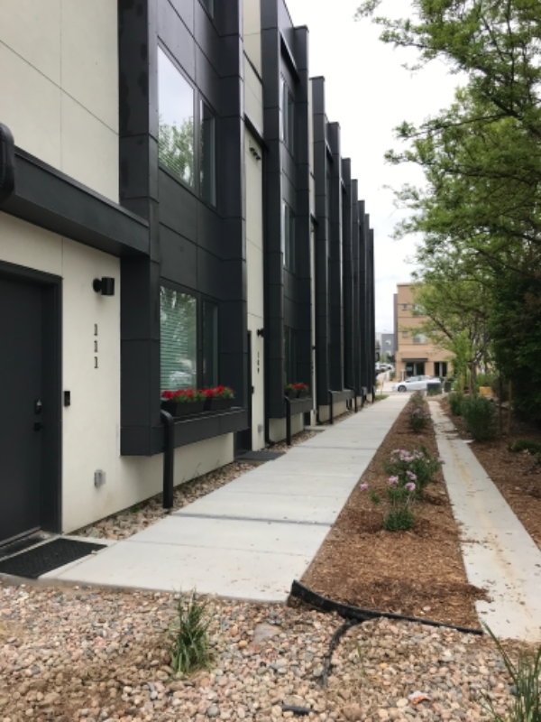 825 Crisman Dr #111 - Photo 5 of 41