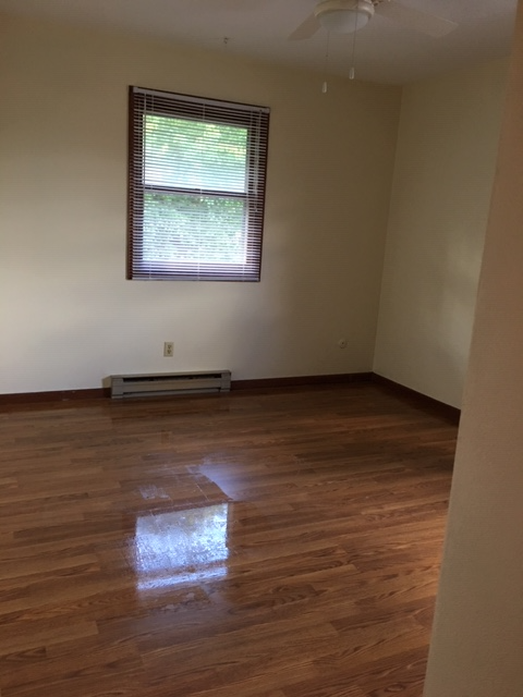 134 Flintridge Dr - Photo 6 of 8