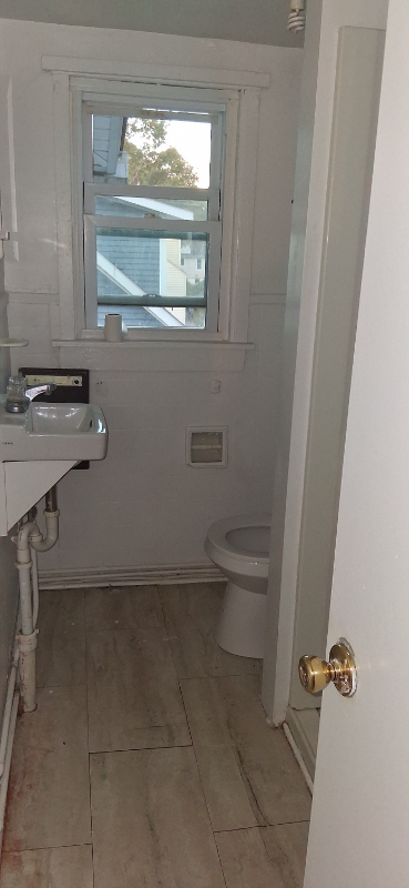 39 Spring St #3 - Photo 4 of 9