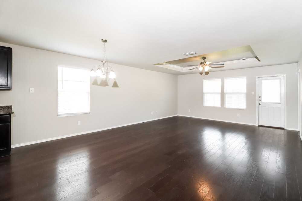 10009 Calcite Dr - Photo 5 of 16