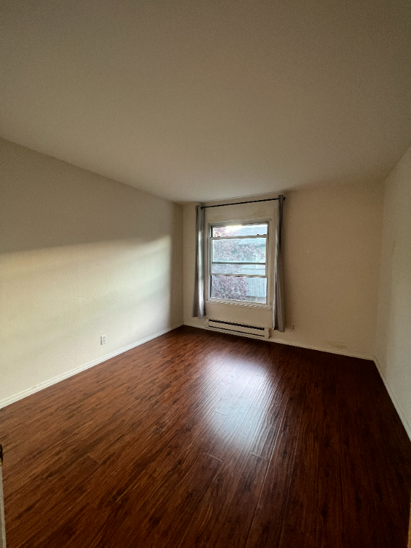 213 Boardwalk Ave #G - Photo 4 of 15