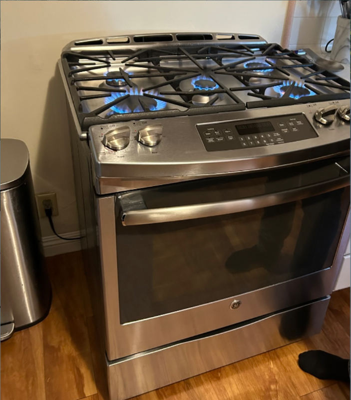 867 W 9th St - Photo 7 of 9