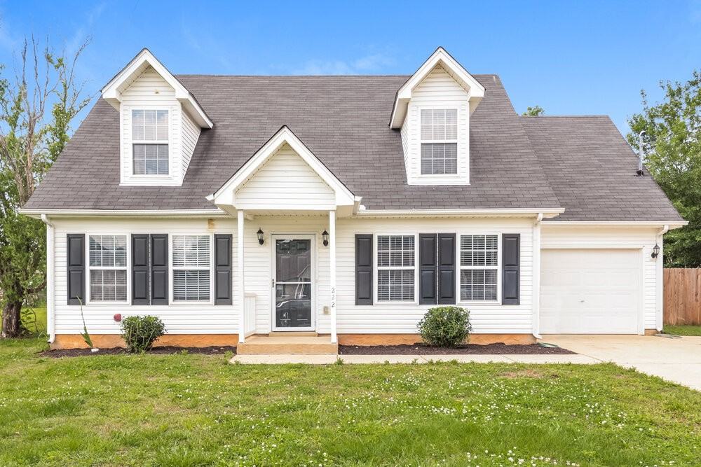 222 Hermitage Dr