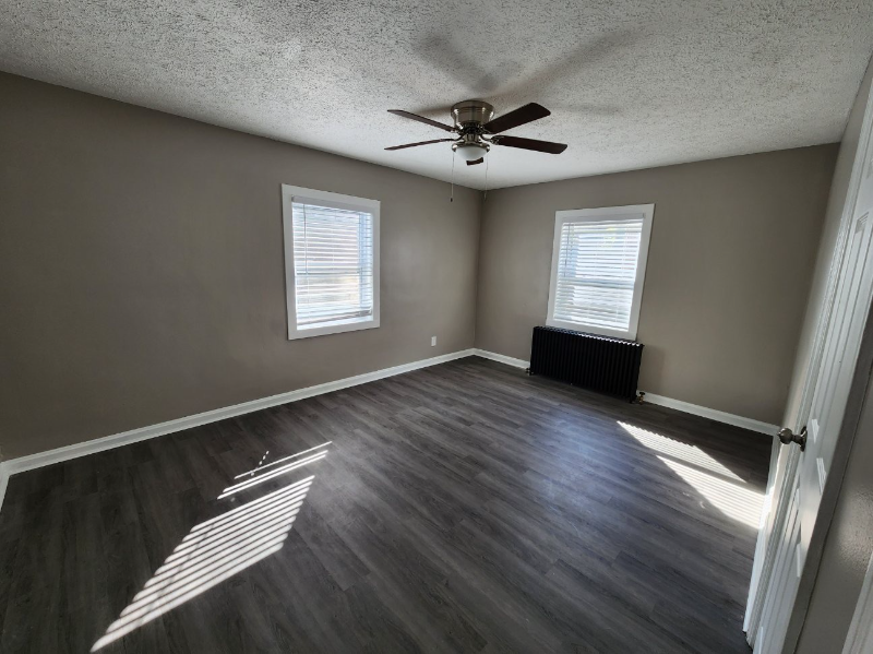 2432 Ferguson Rd #4 - Photo 6 of 8