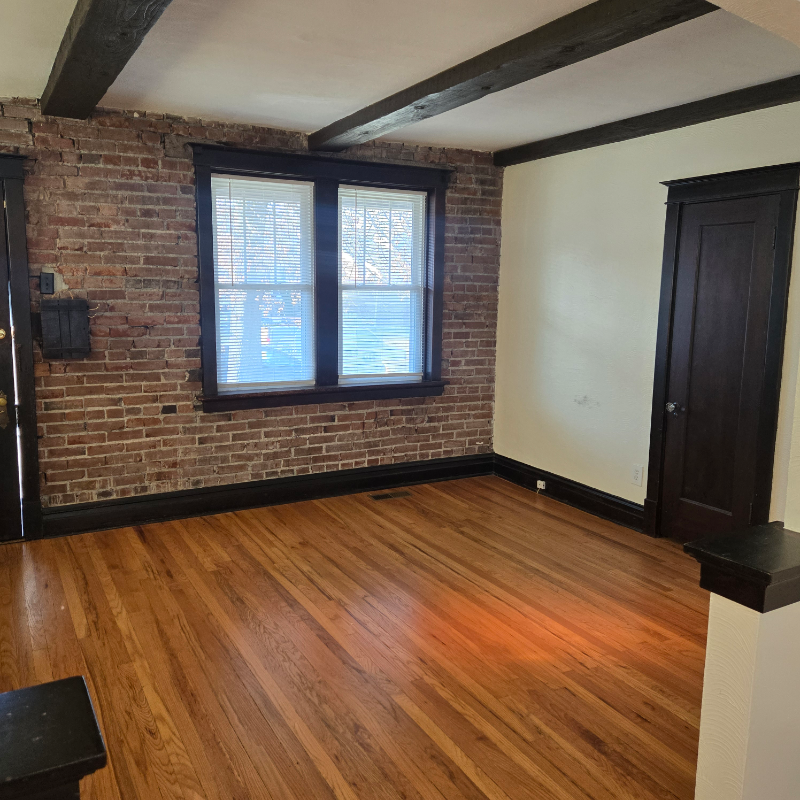 5127 Goethe Ave - Photo 4 of 20