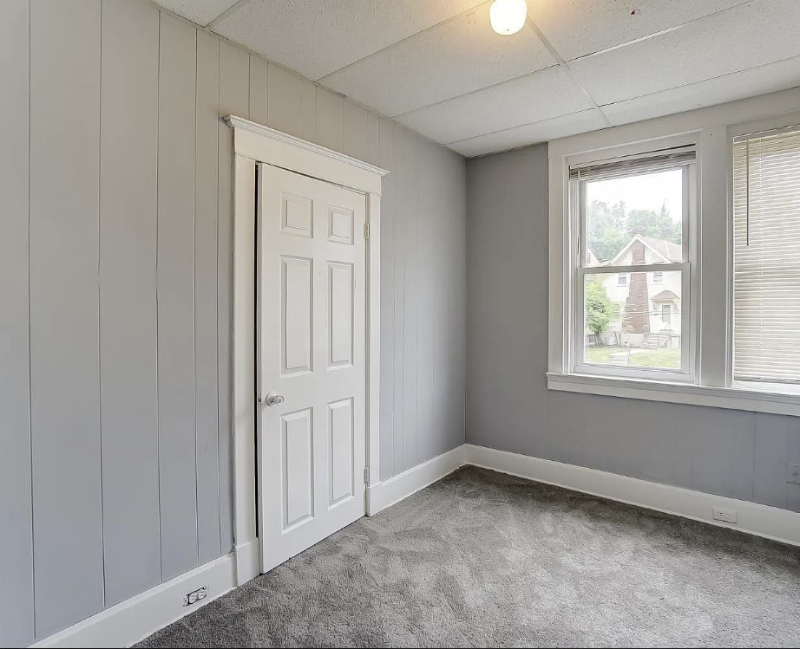 97 Ehrman Ave - Photo 6 of 13