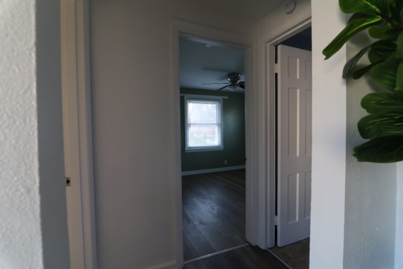 1039 Salem Ave #3 - Photo 7 of 16