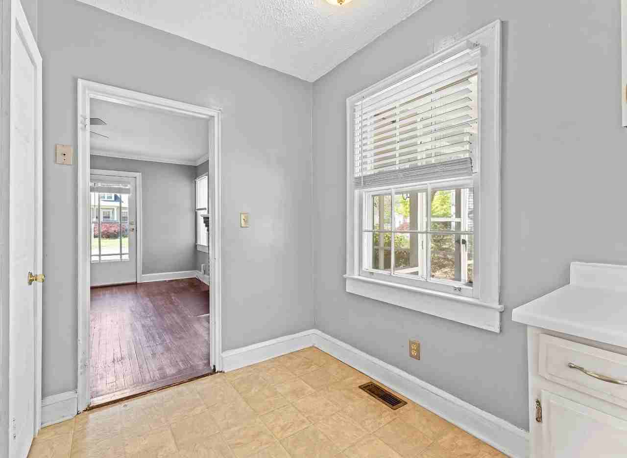 17 Druid St - Photo 6 of 30