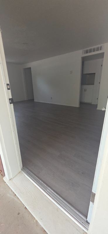 105 N Oliver Dr #105A - Photo 4 of 11