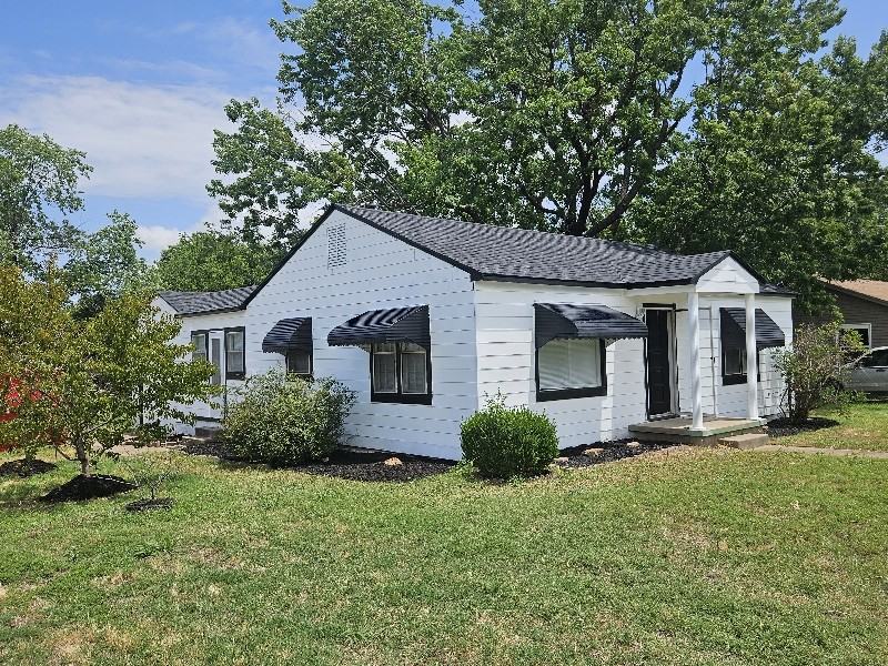 4703 E Latimer Pl - Photo 7 of 8