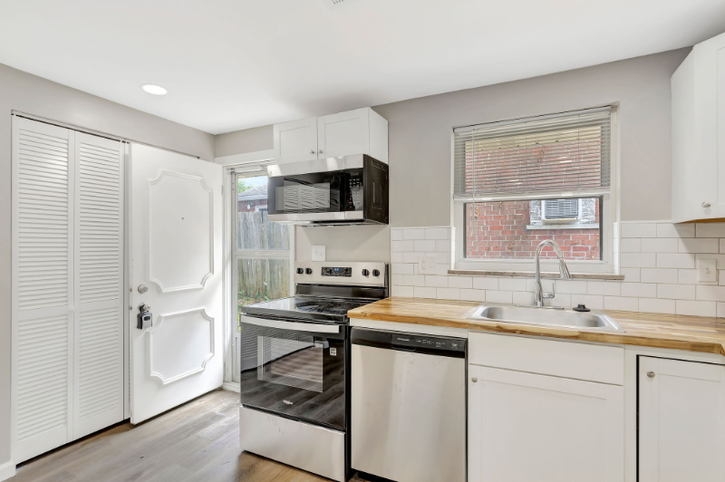 6630 Twinridge Ln - Photo 6 of 16