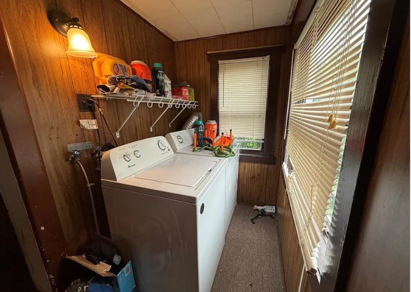 190 Beatty Ave - Photo 6 of 13