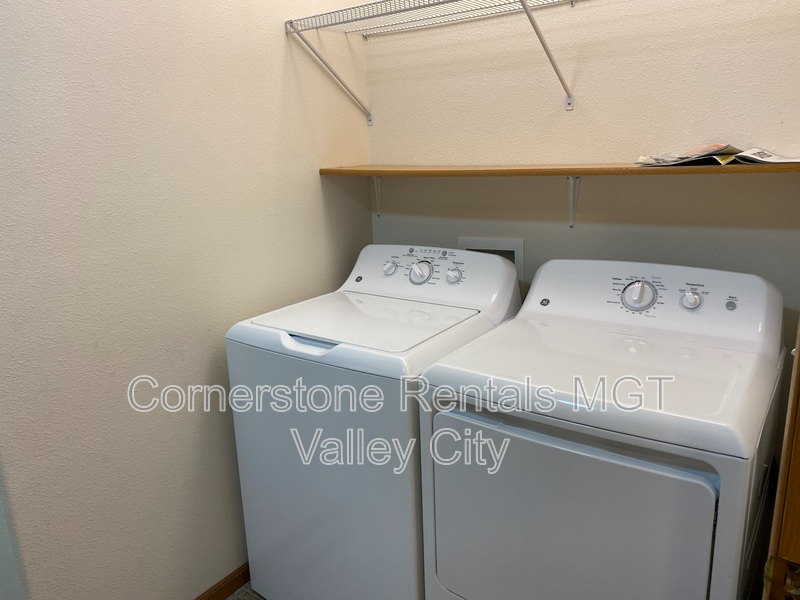 508 10Th St Ave Se #1 - Photo 6 of 19