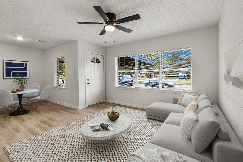 4601 W 43rd St - Photo 2 of 15