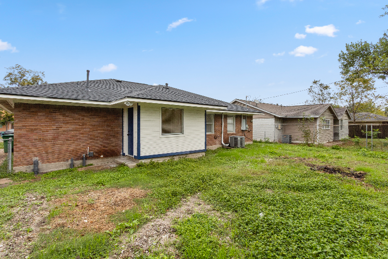 4601 W 43rd St - Photo 7 of 15