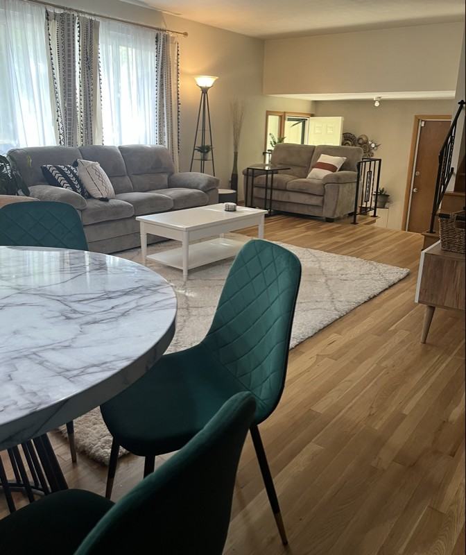 4755 Esterbrook Rd #2 - Photo 7 of 19