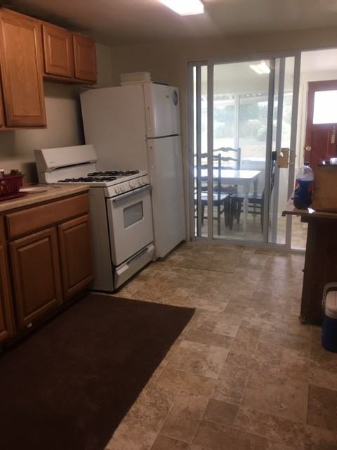 7XX W Maple Ave - Photo 5 of 11