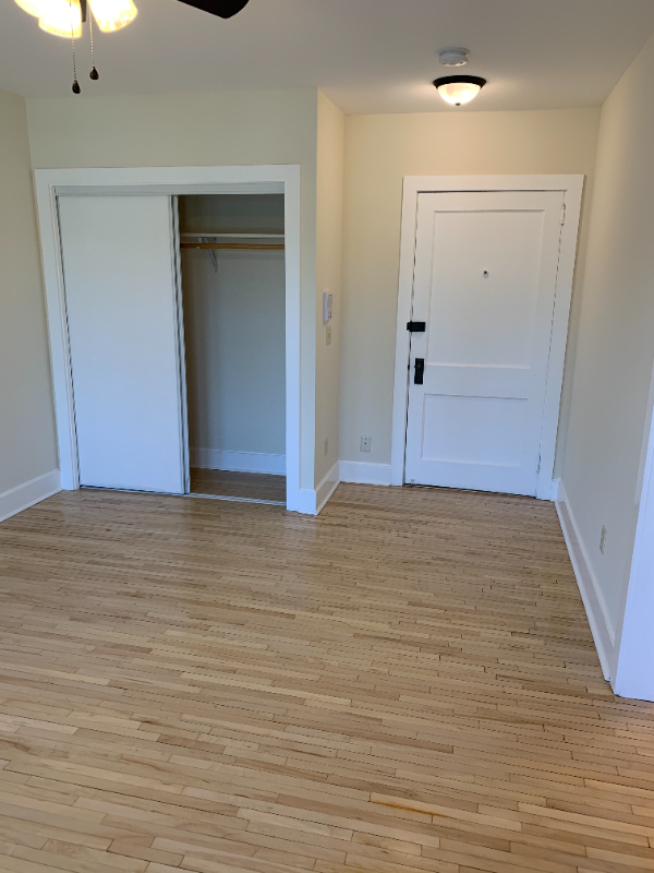 1186 Grand Ave #11 - Photo 2 of 9