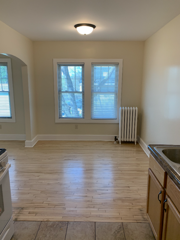 1186 Grand Ave #11 - Photo 6 of 9