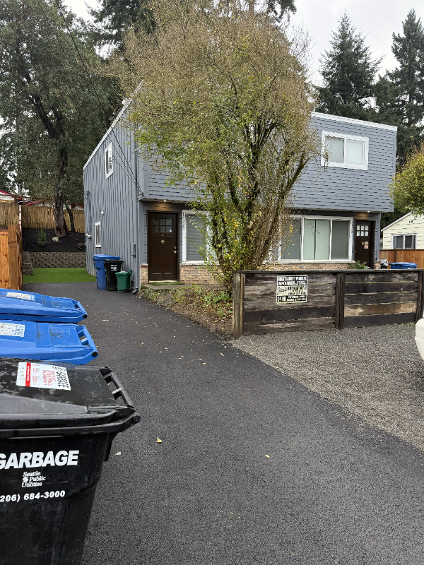 14330 Stone Ave N - Photo 7 of 11