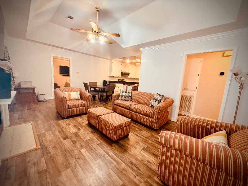 8928 Asheville Dr - Photo 2 of 18