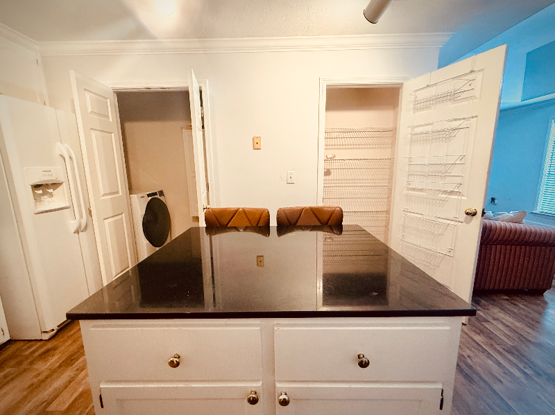 8928 Asheville Dr - Photo 5 of 18