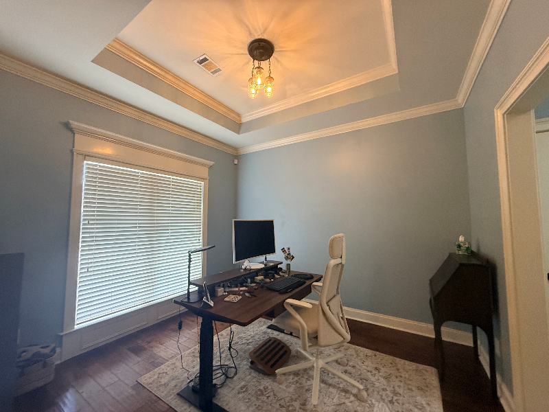 5812 Lotus Cir - Photo 2 of 16