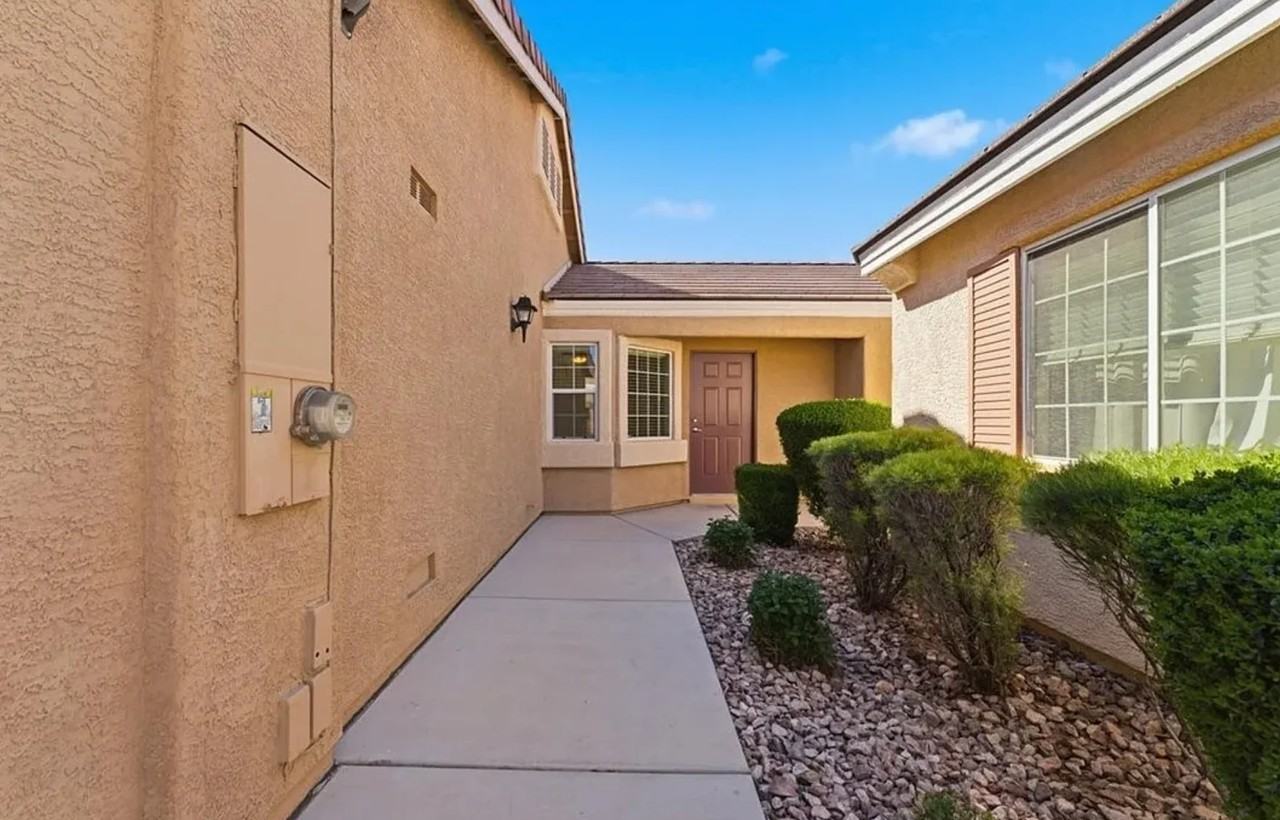 5250 Sand Dollar Ave - Photo 2 of 20