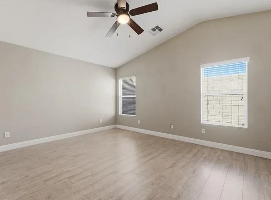 5250 Sand Dollar Ave - Photo 7 of 20