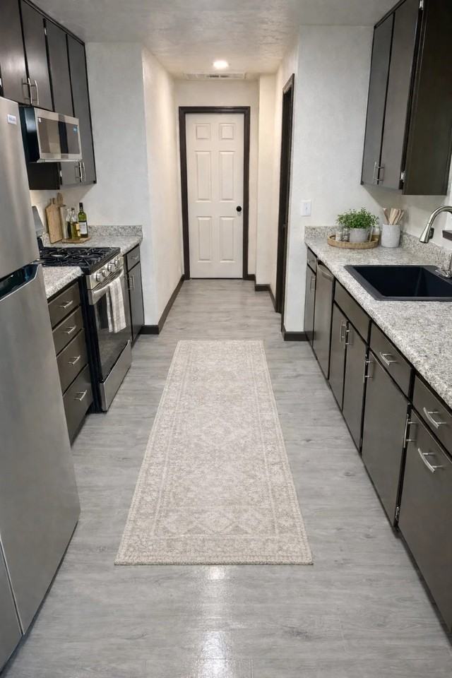 5280 Almar St - Photo 4 of 16