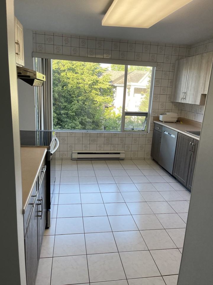 7480 Gilbert Rd - Photo 5 of 10