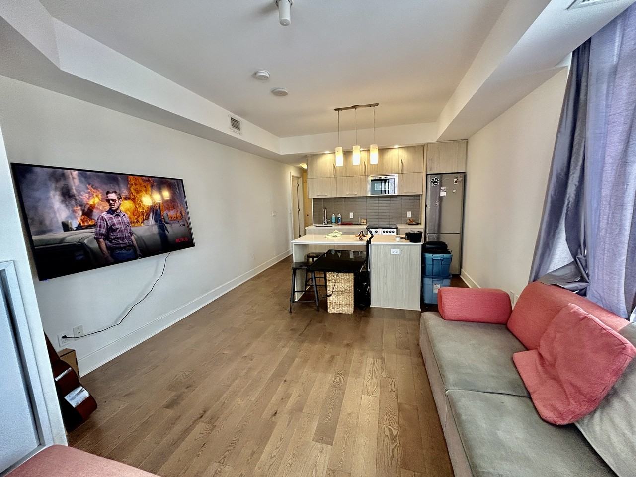 255 Bay Street #910 - Photo 7 of 22