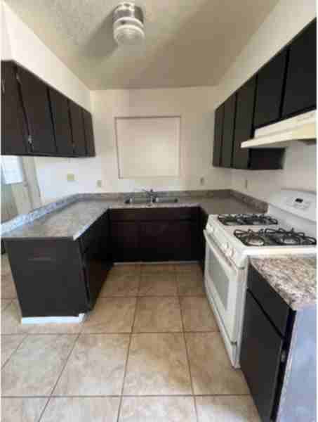 10614 N Faldale Rd - Photo 6 of 19