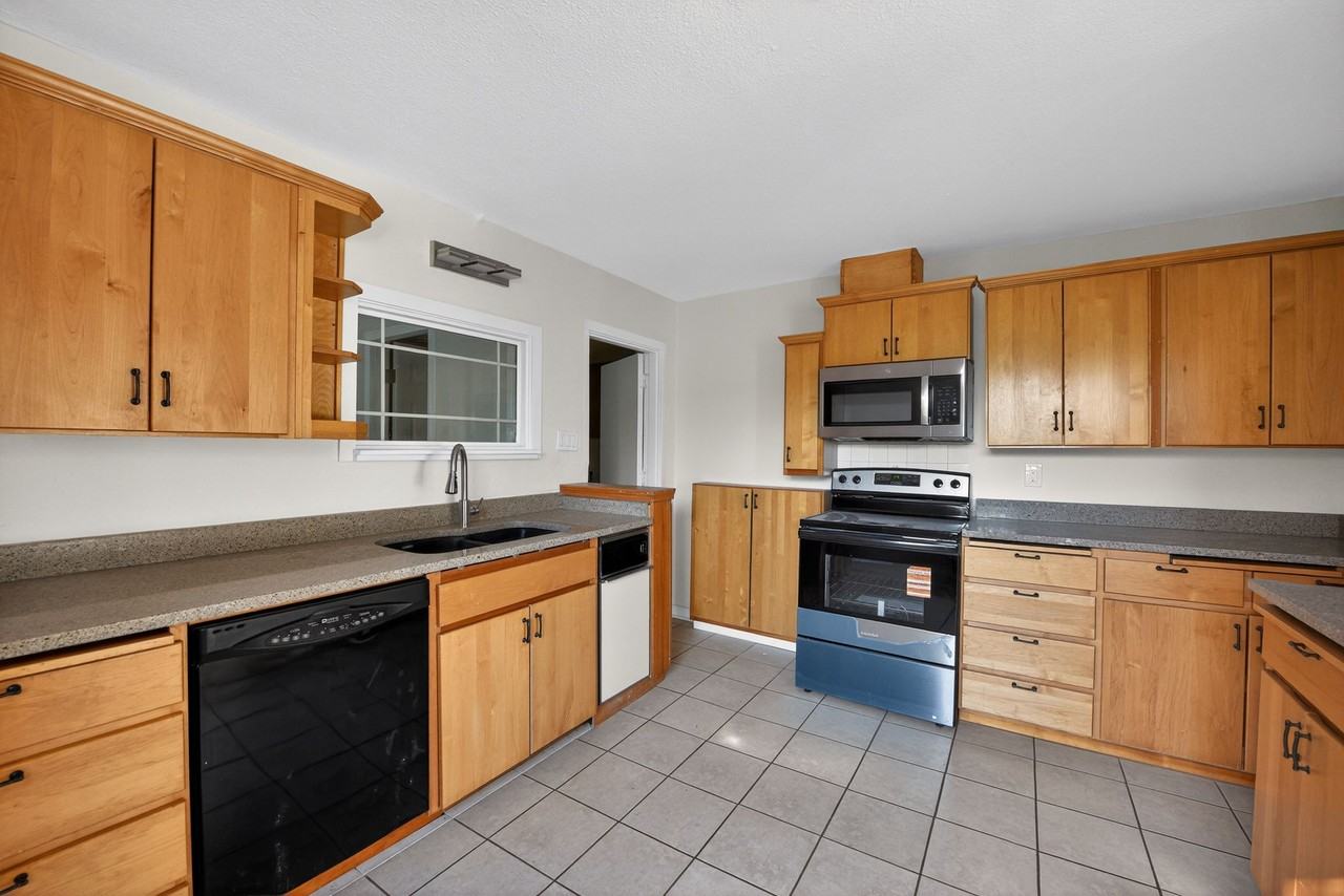 772 110th St S #NA - Photo 3 of 15