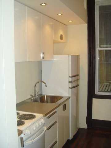 2312 Delancey Pl #1R - Photo 2 of 13