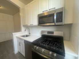 3240 Henry Hudson Pkwy #6P - Photo 1 of 1