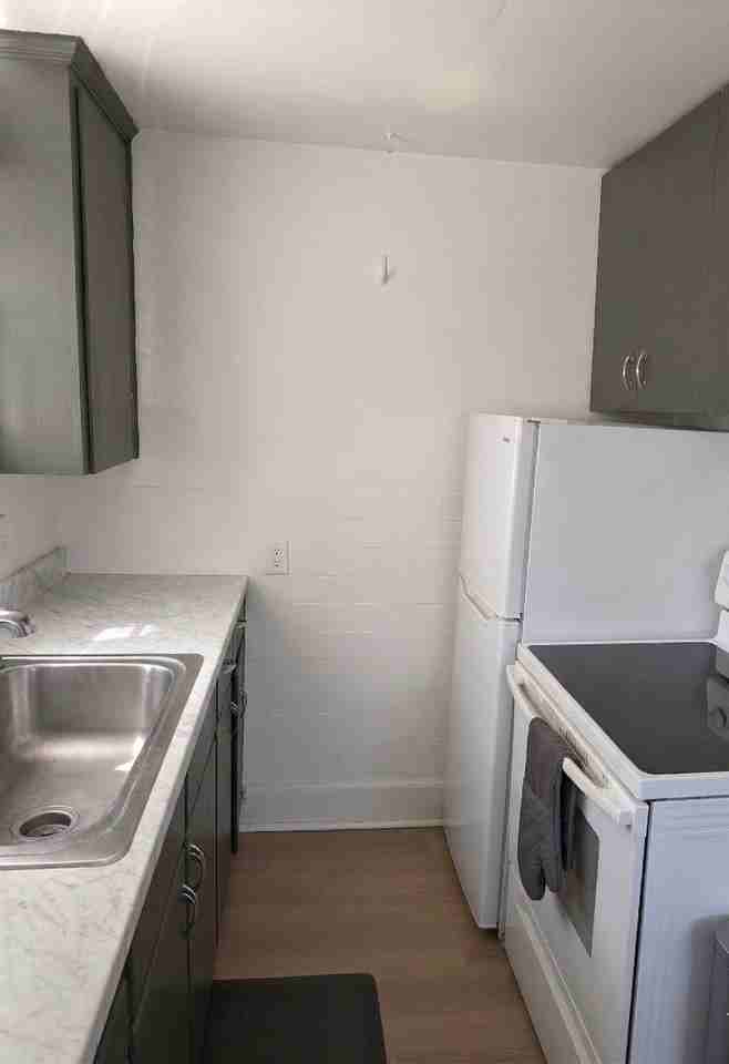 Cherry Aly #NA - Photo 5 of 10