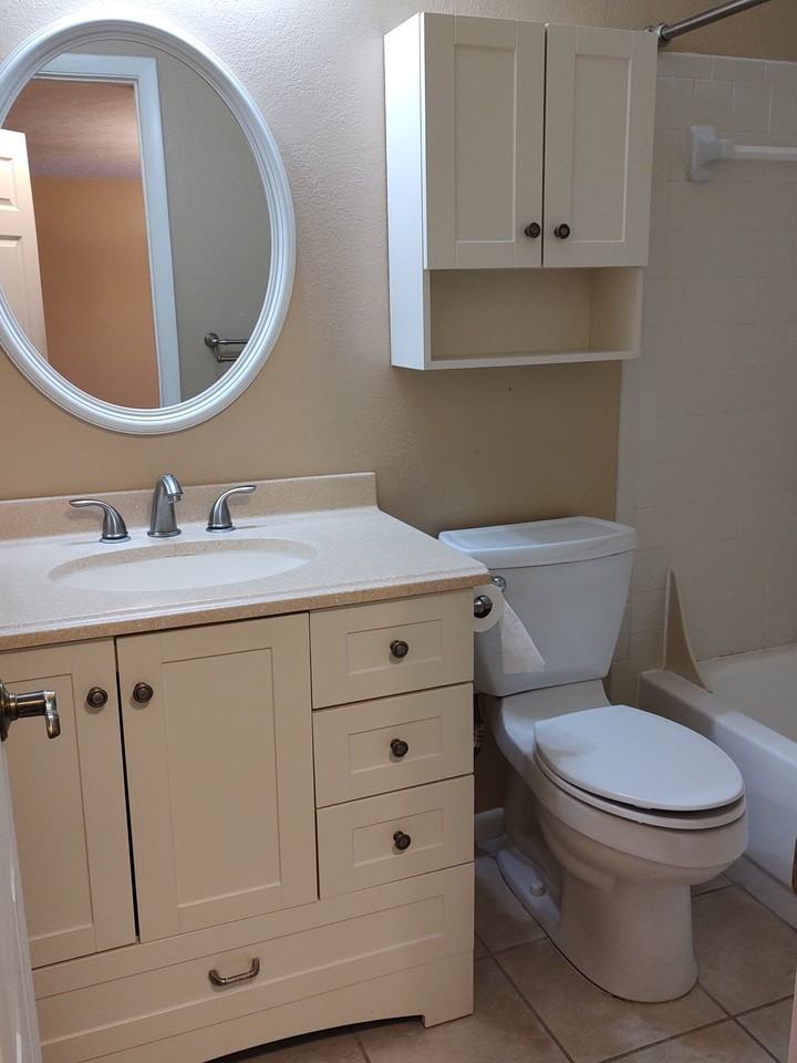 9536 Fieldview Cir #9536 - Photo 6 of 12