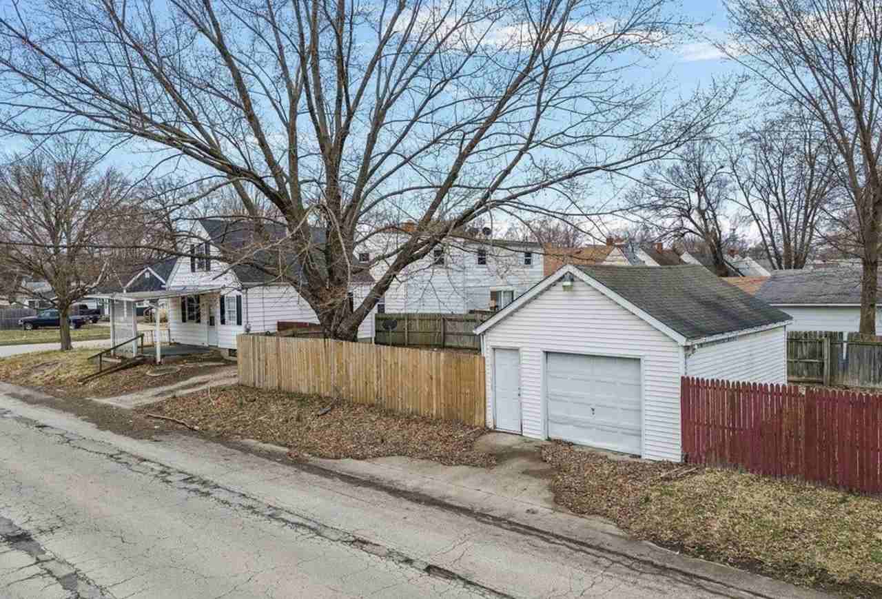 2281 E Keys Ave #NA - Photo 2 of 9