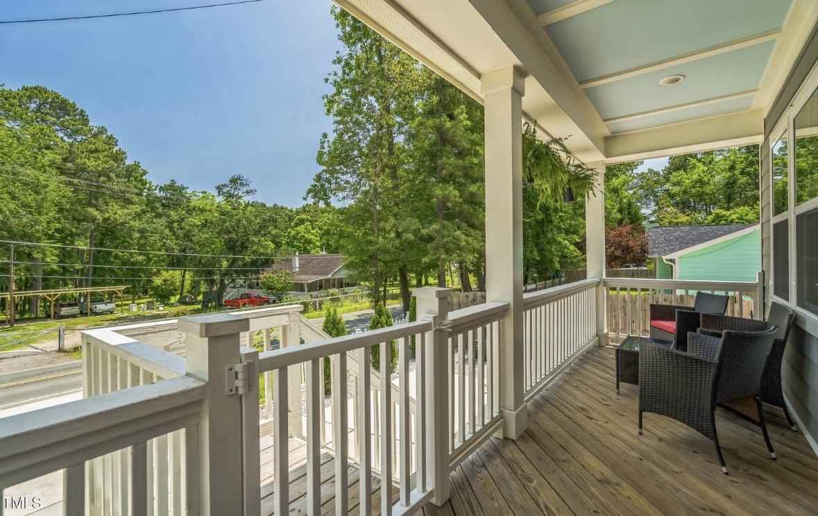 647 N Hardee St #NA - Photo 3 of 22