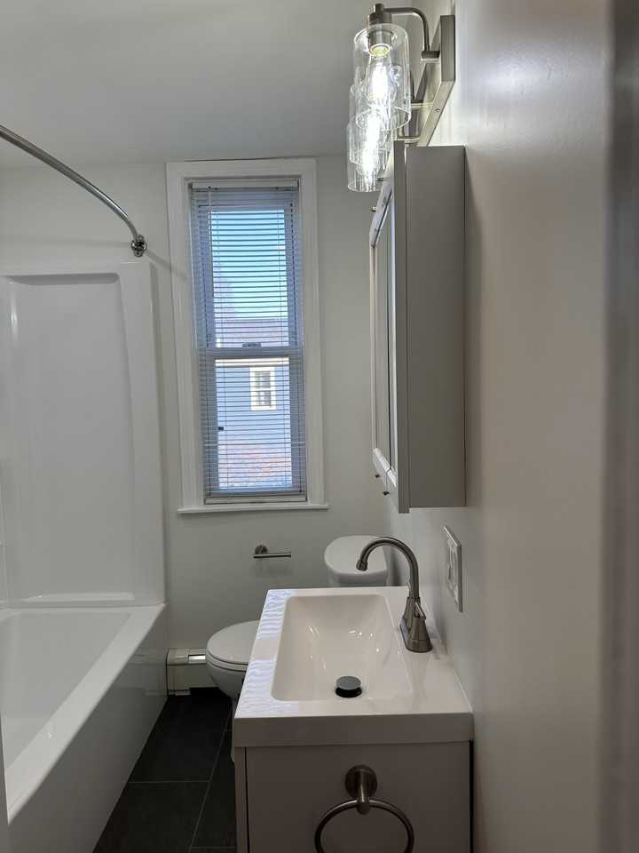 28 Mercy St #2 - Photo 3 of 7