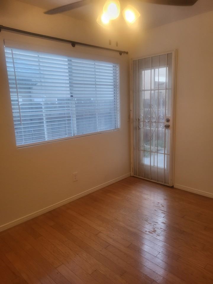 4115 Poplar St #6 - Photo 7 of 16