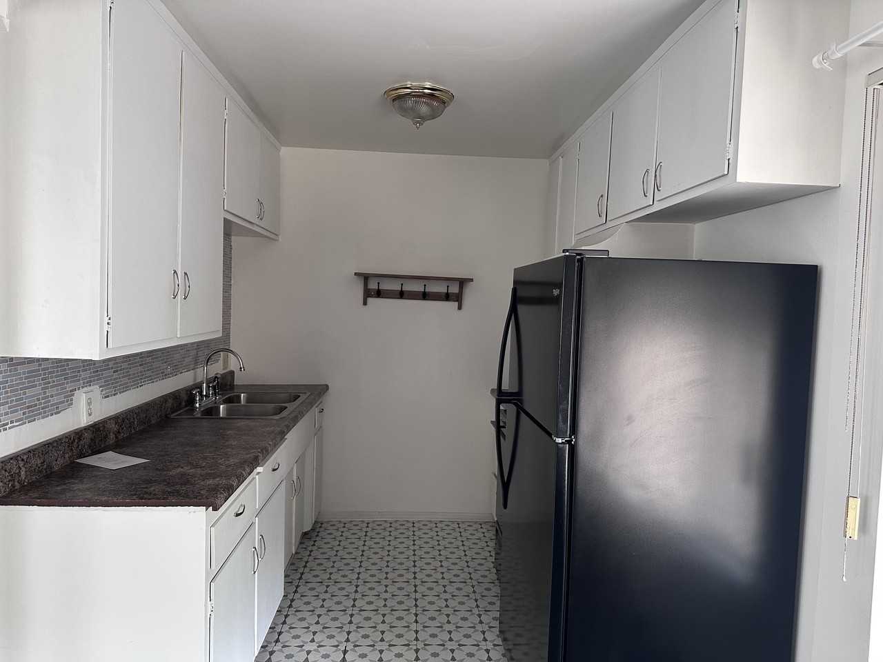 4315 Troost Ave #6 - Photo 5 of 6