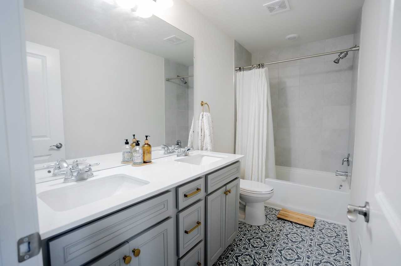 6037 Fieldstone Cir #NA - Photo 6 of 14