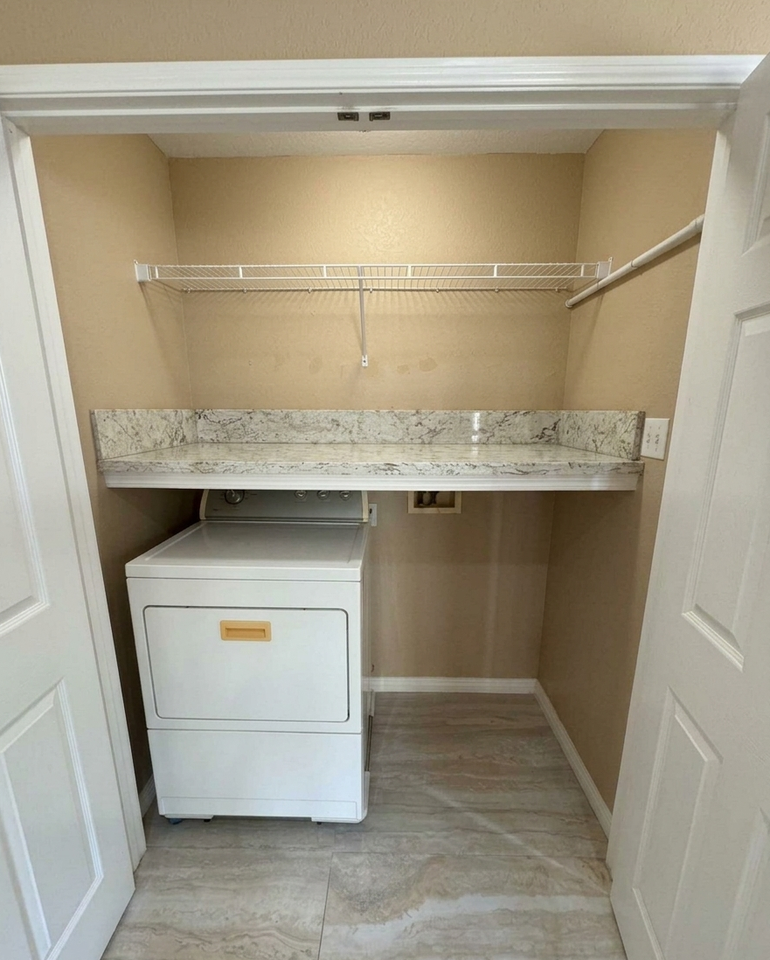 3047 Watermount St #NA - Photo 7 of 18