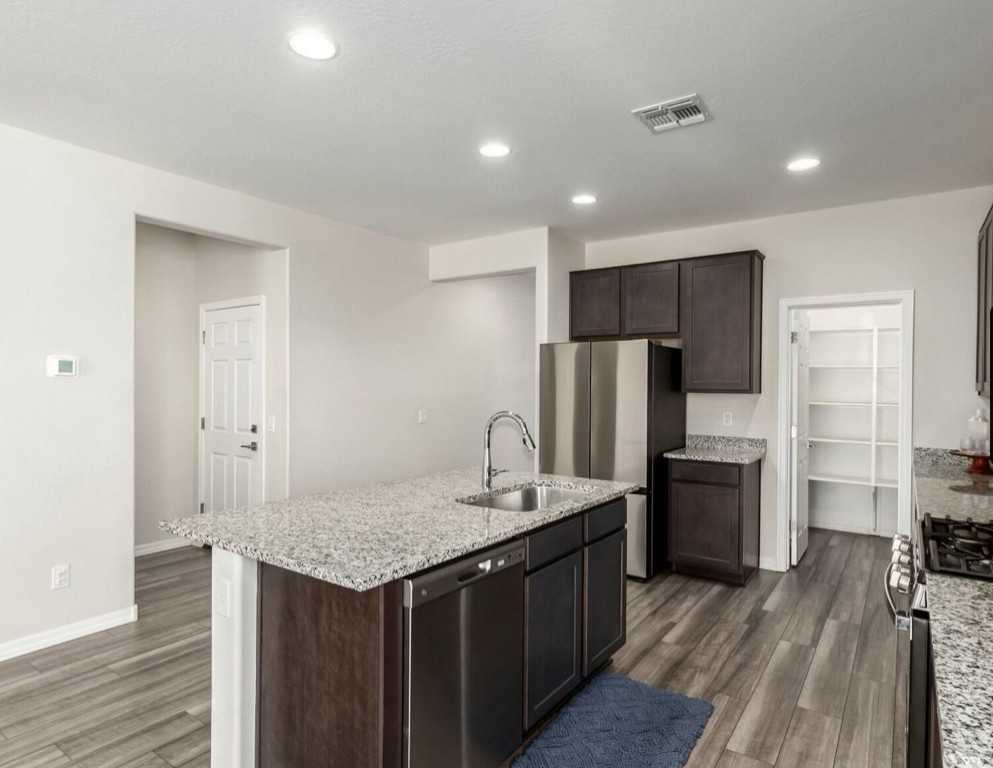 5721 W Getty Dr #NA - Photo 3 of 19