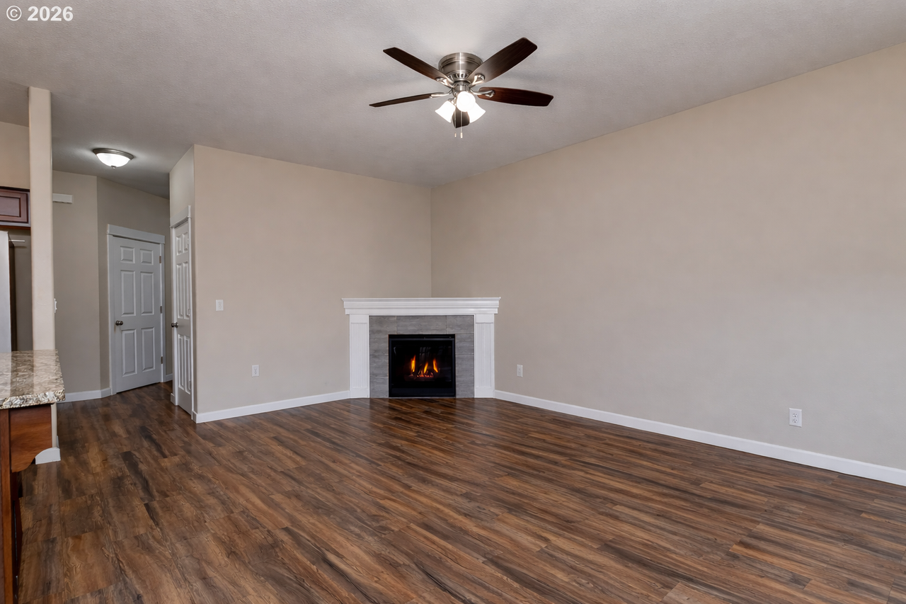 193 S 2nd St #193 - Photo 7 of 12